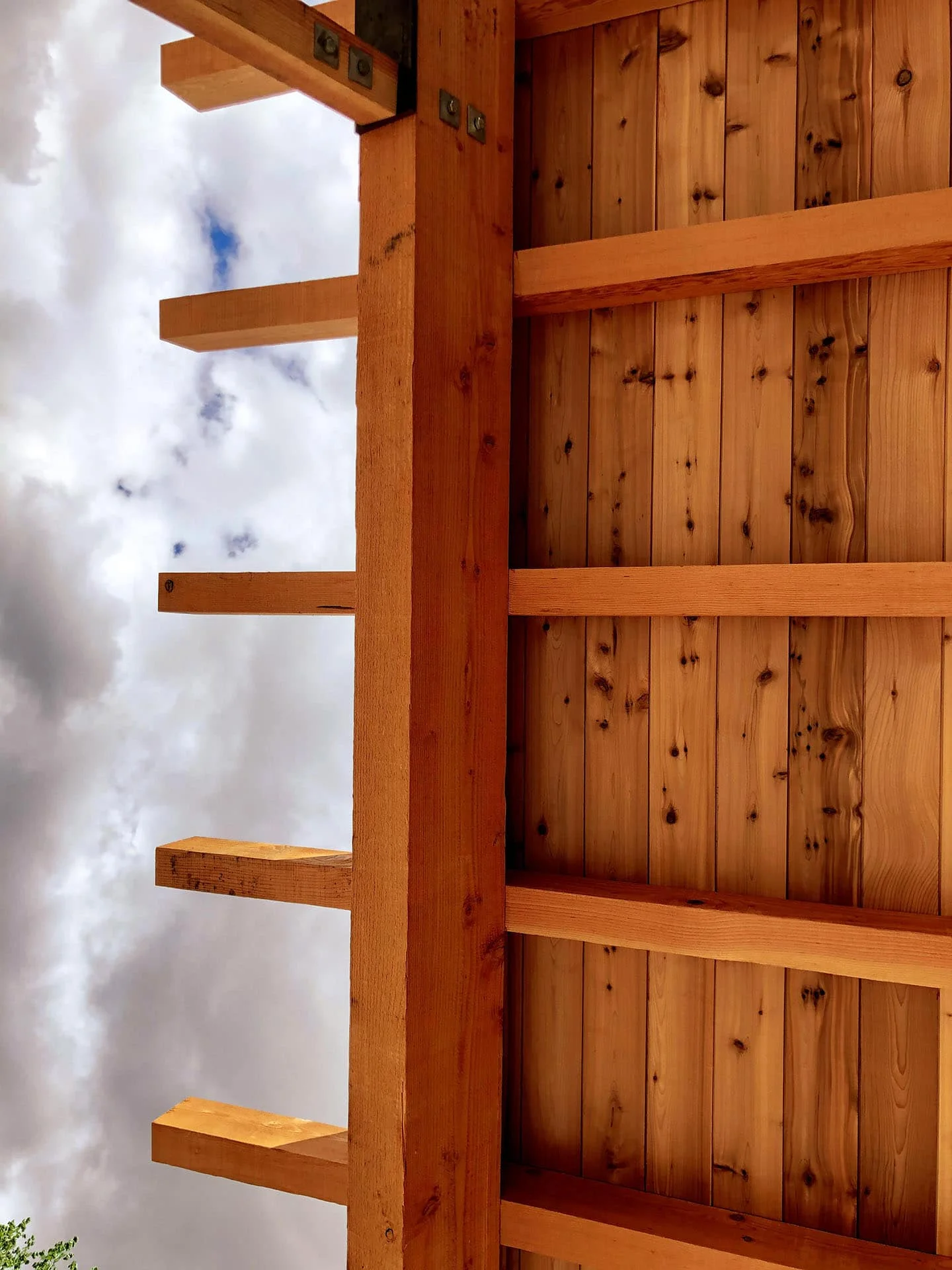 Exposed timber structure detail